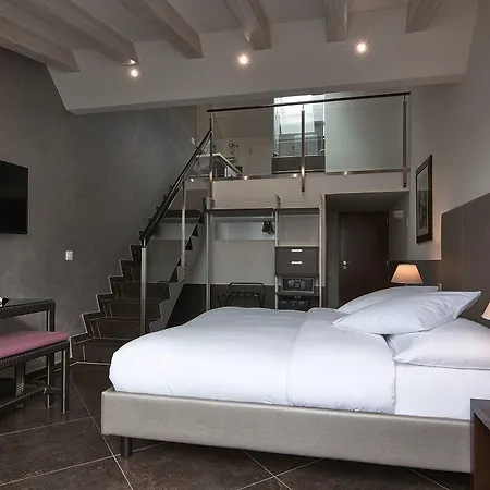 Hotel D'alleves