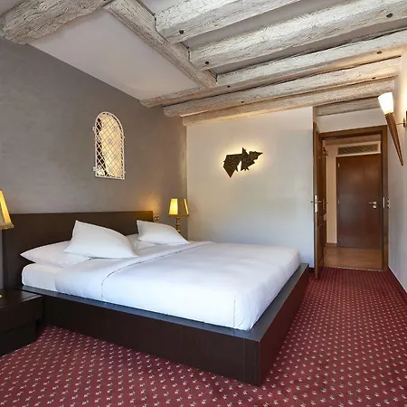 Hotel D'alleves
