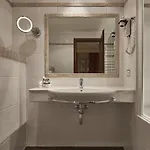D'alleves Hotel 4*