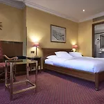 D'alleves Hotel 4*