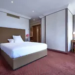 Hotel D'alleves 4*